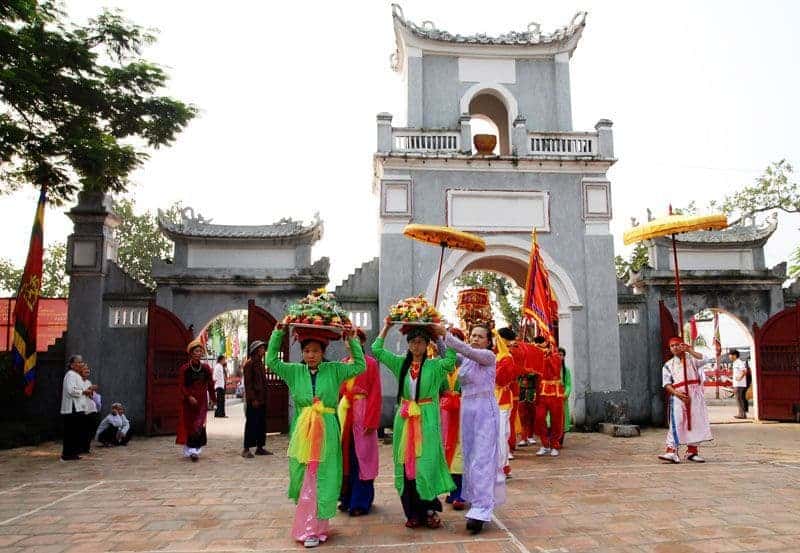 Những lễ hội truyền thống Việt Nam trong tháng 8 lịch âm