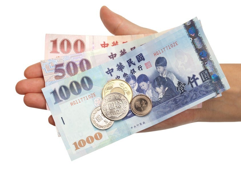 Bạn sẵn sàng đổi tiền Đài Loan lấy VNĐ chưa? Hãy xem qua hình ảnh này để biết cách đổi tiền uy tín, giá tôt, và tiện lợi nhất. Nếu có thắc mắc gì thêm, bạn hãy để lại bình luận để chúng tôi giải đáp nhé!