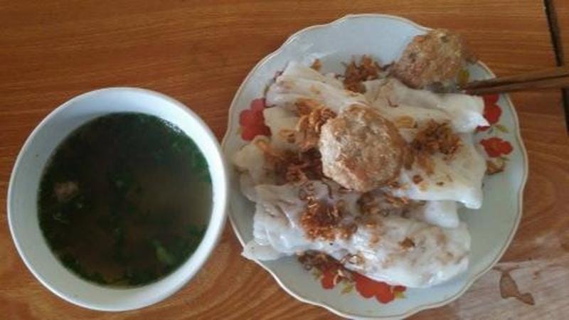 Món bánh cuốn bột lọc - chả viên Tuyên Quang